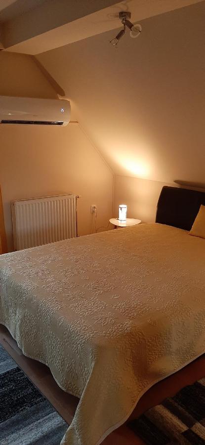 Napko Apartman Sopron Eksteriør billede