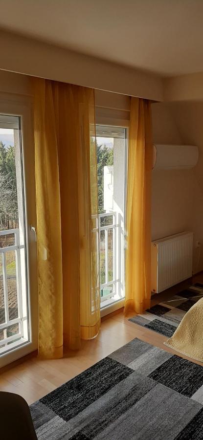 Napko Apartman Sopron Eksteriør billede